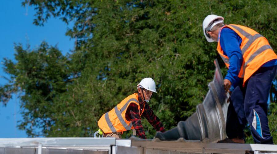 Expert new roof installation services in Curtiss, WI